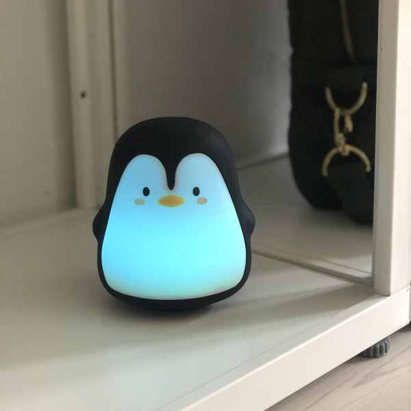 Pelle Penguin a LED